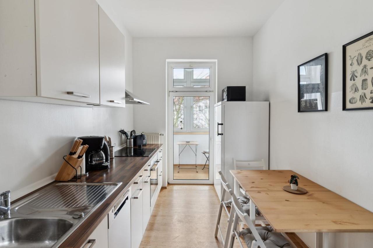Apartment Fuer 13 Gaeste, 5 Schlafzimmer, 2 Baeder, 2 Loggia'S, Leipzig Zentrum Ost Dış mekan fotoğraf