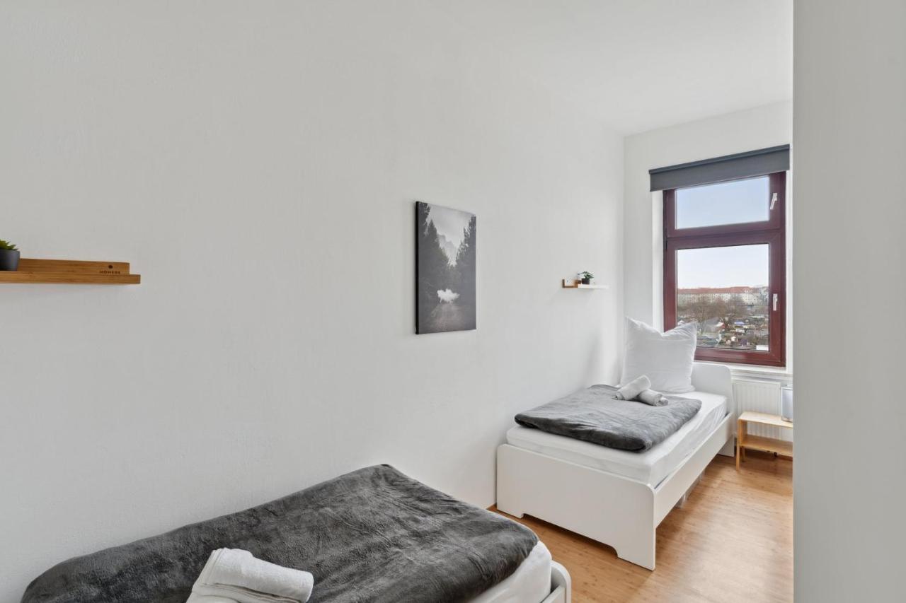 Apartment Fuer 13 Gaeste, 5 Schlafzimmer, 2 Baeder, 2 Loggia'S, Leipzig Zentrum Ost Dış mekan fotoğraf